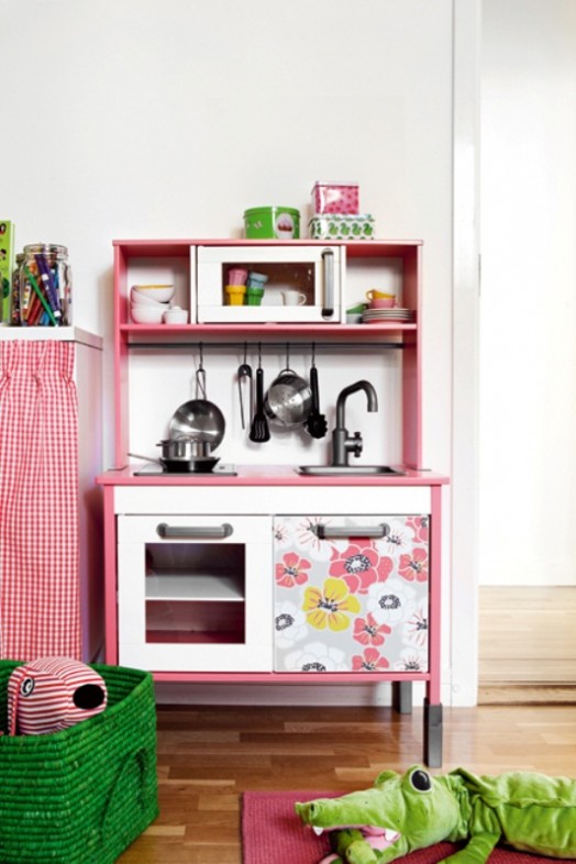 14 Amazing Play Kitchens For Your Kids | Kidsomania