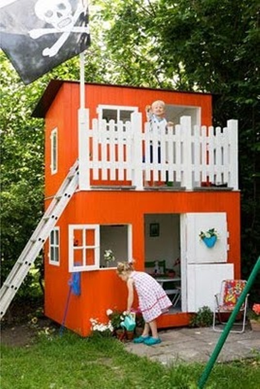 2 story outdoor playhouse