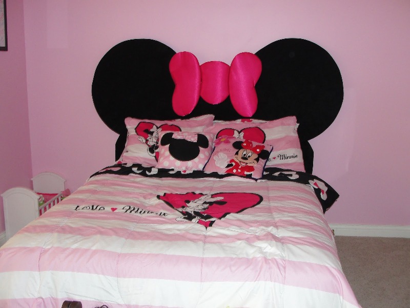 Inspirational Minnie Mouse Bedroom Furniture Models Kamsuy