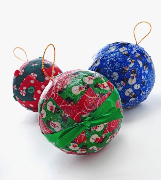 DIY Fabric Christmas Tree Ornaments To Make With Your Little Ones (via 