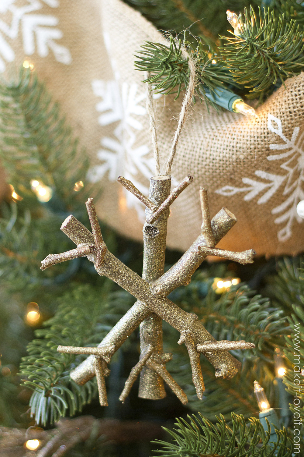 23 Cool Diy Christmas Tree Decorations To Make With Kids Kidsomania