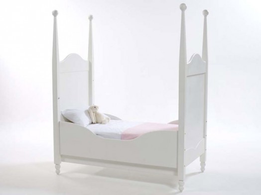 Hestia Cot Bed