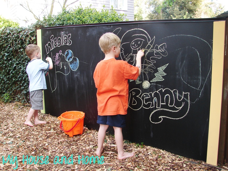 Cool Diy Outdoor Chalkboard For Kids